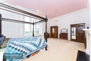 Bedroom- click for photo gallery